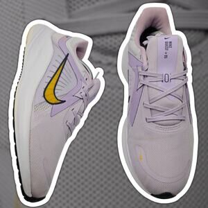Nike Quest 5 Barely Grape Violet Mist 12 Running Shoes Athleisure Gym Sneakers
